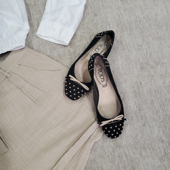 Tod's Black Studded Ballet Flats - Picture 2 of 16